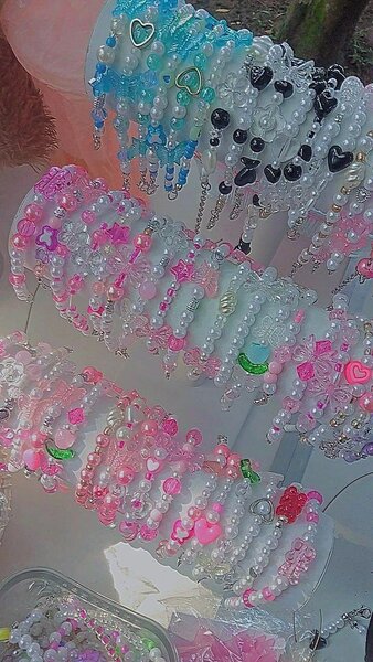 Bracelets en perles colorées