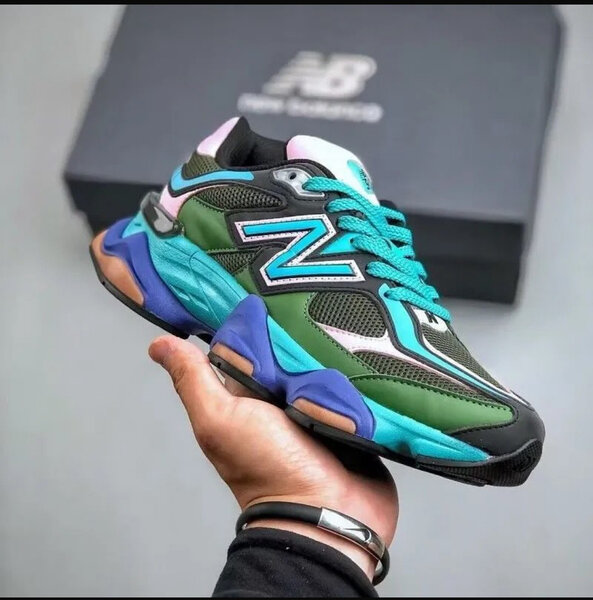 NEW BALANCE 9060