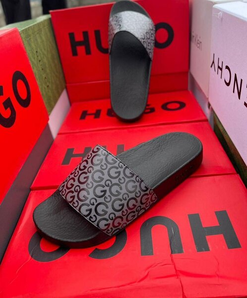 Tongs élégants unisexes