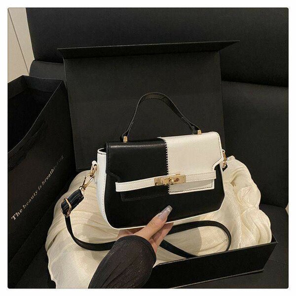 Sac à main bicolore chic