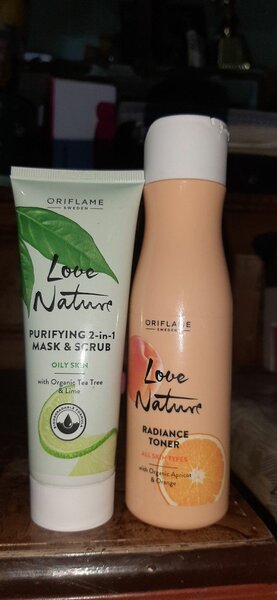 face scrub&mask and face tonner oriflame products