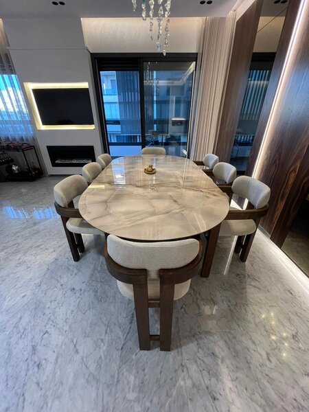 Table à manger ovale luxe