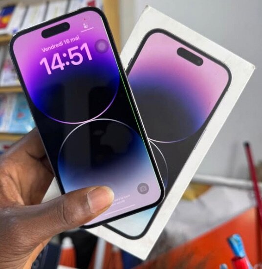 iPhone 14pro 128giga,