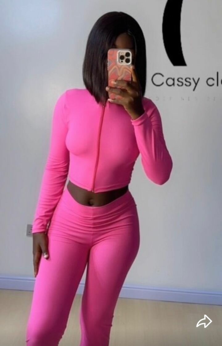 Ensemble de sport rose vif