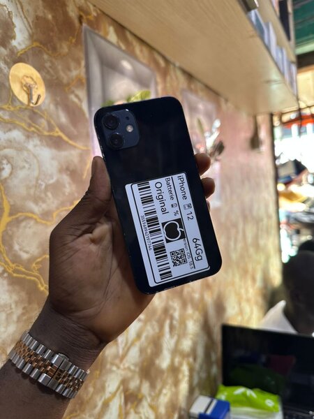 iPhone 12 64GB Original