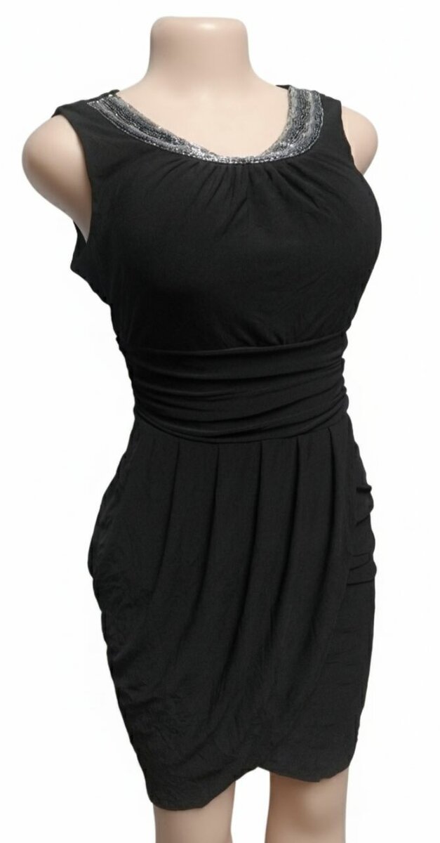 Robe Noire Élégante Femme