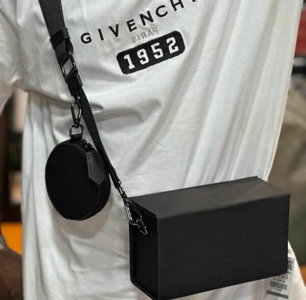 Sac à bandoulière noir élégant