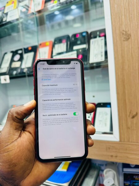 11 simple 64Go casi neuf rapid