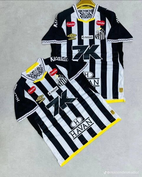 Maillots de football stripes