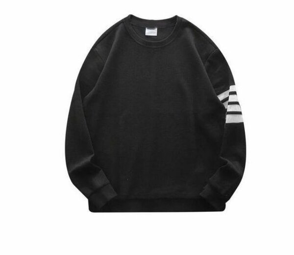 Sweatshirt noir à rayures