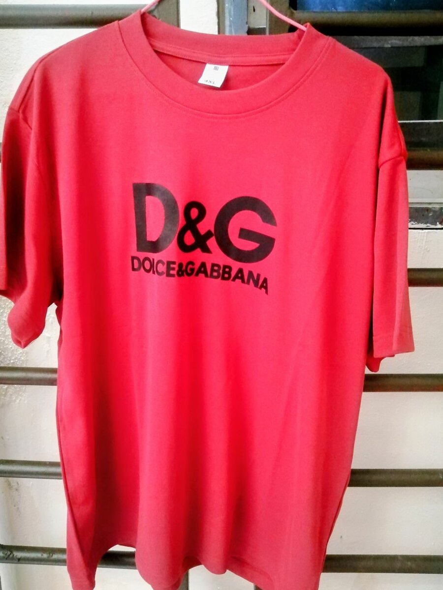 T-shirts imprimés tendance