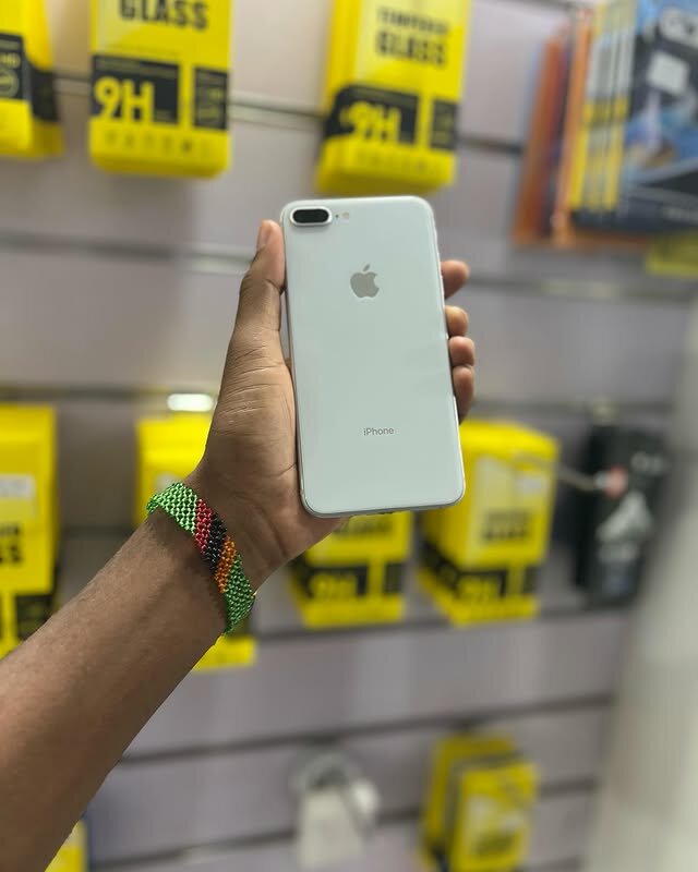 BRAND NEW IPHONE 🍏 pro 
