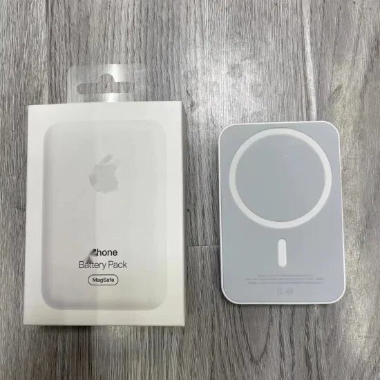 Apple iPhone Battery Pack MagSafe