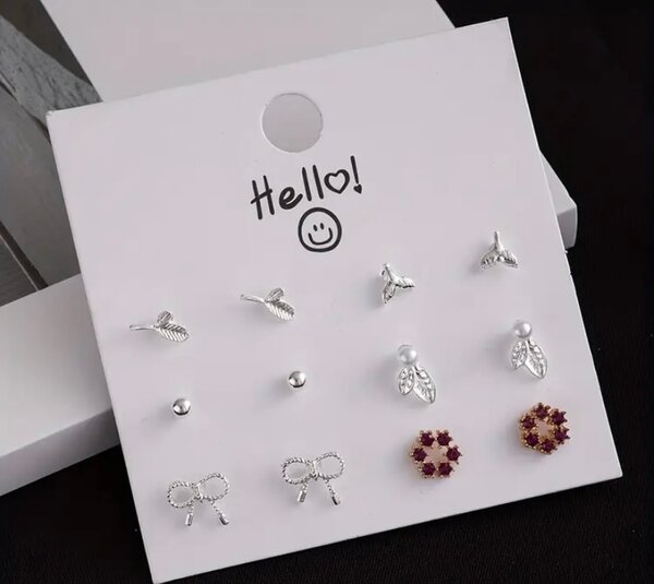 Ensemble de 9 paires de boucles d'oreilles