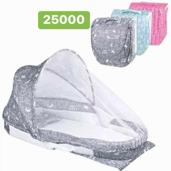 Lit bébé pliable avec moustiquaire