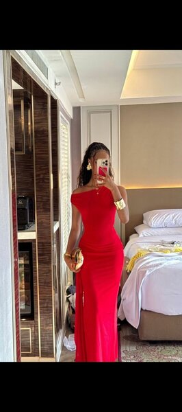 Robe moulante élégante femme