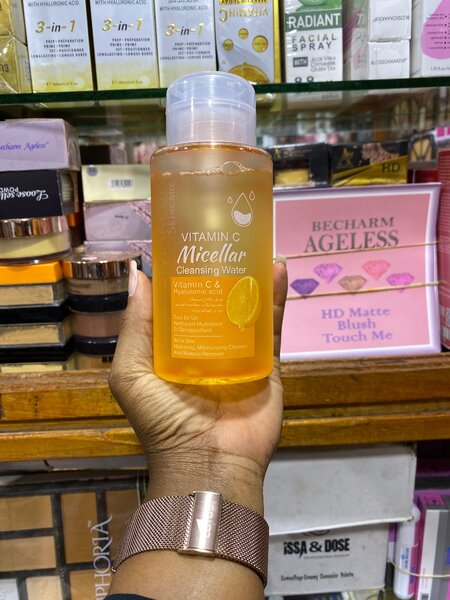 Eau Micellaire à la vitamine c