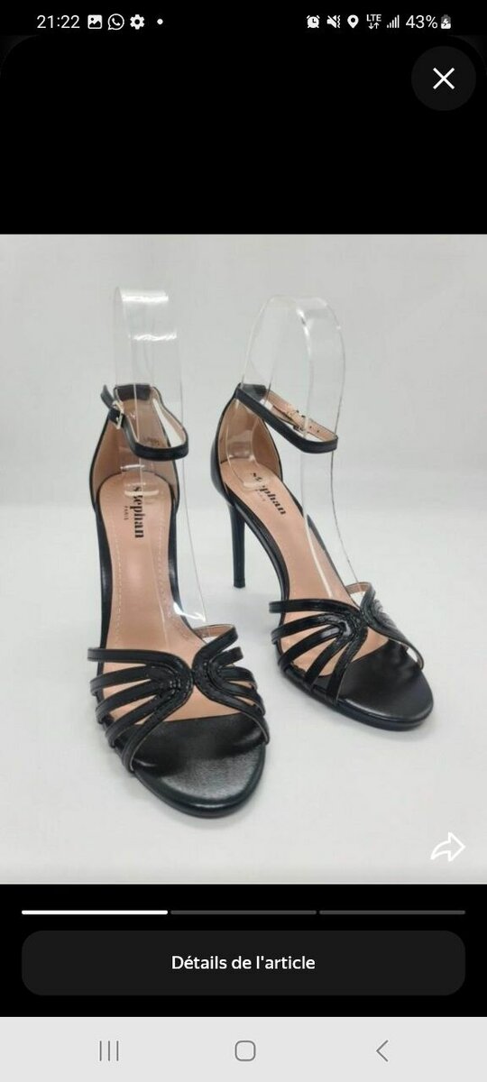 Sandales compensées rouges élégantes