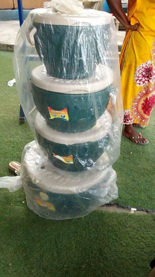 Ensemble de casseroles isolantes