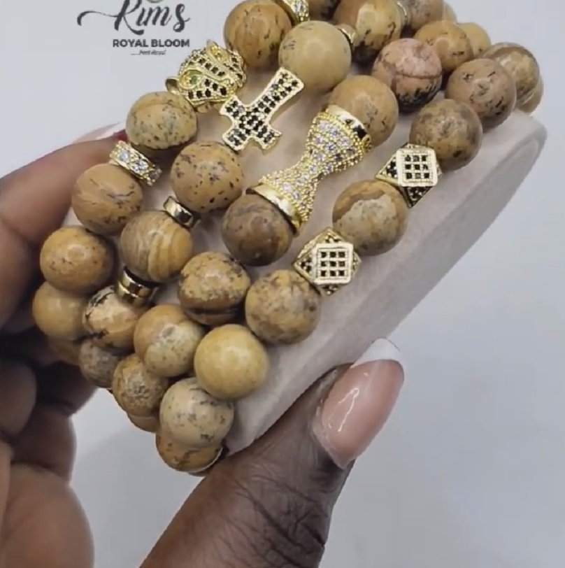 Bracelet with beaded gemstones