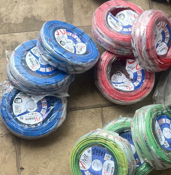 Câble Électrique Nexans H07V-U 2.5mm²