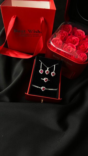 Серебряный комплект