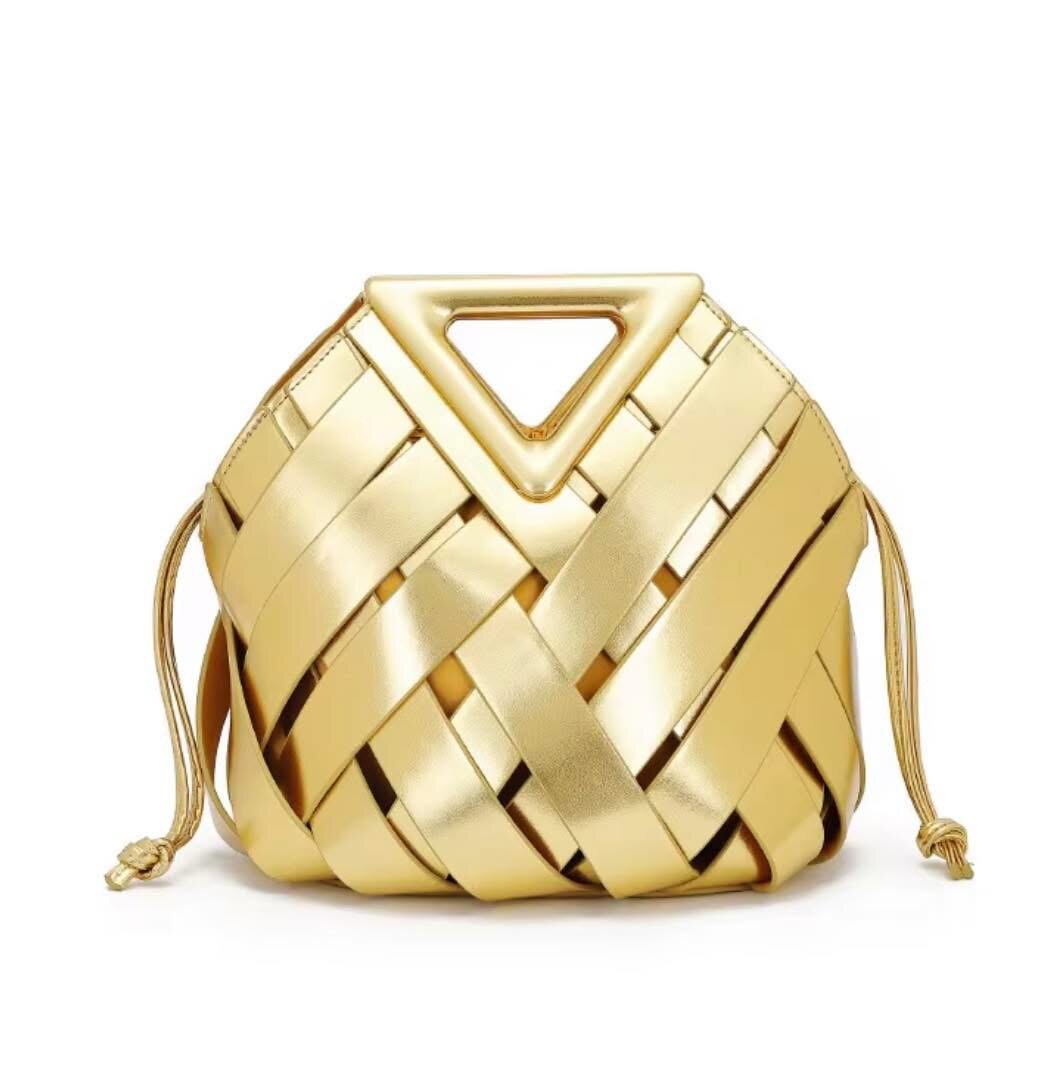 Sac à main en cuir tressé