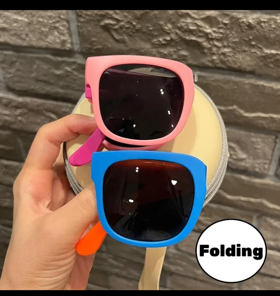 LUNETTES DE SOLEIL ENFANTS, Garçons/ Filles avec étui