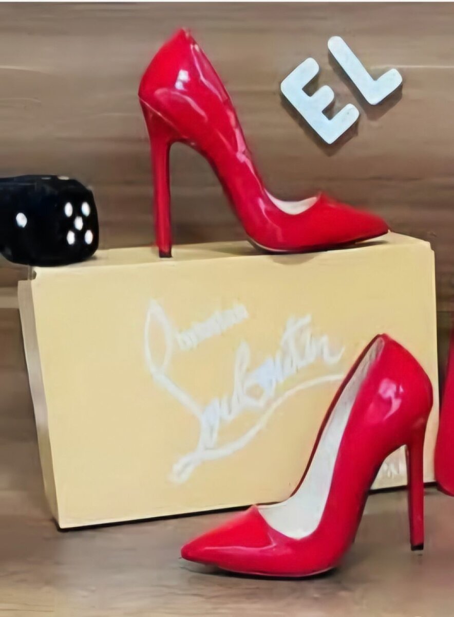 Escarpins à talons Louboutin