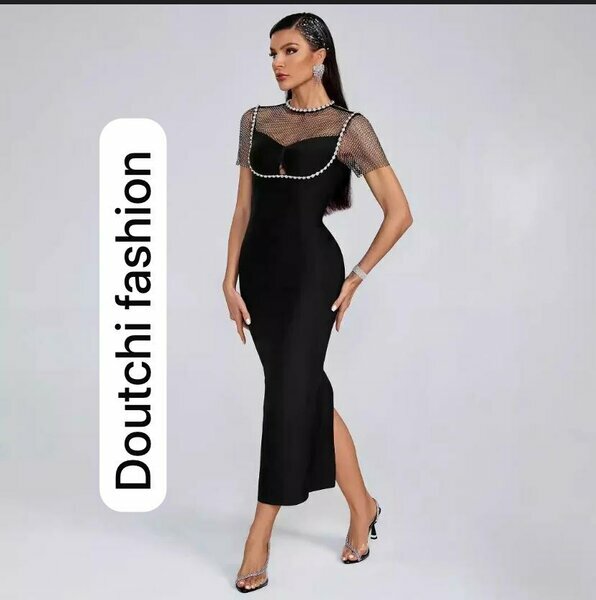 Robe crayon noire résille perles
