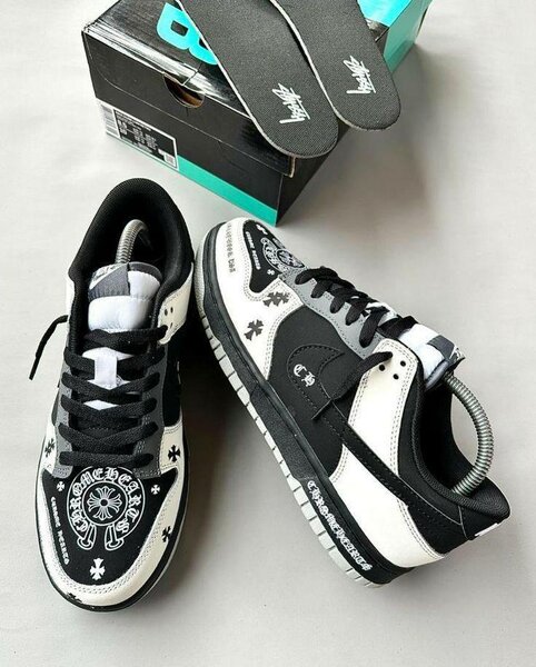 Nike dunk low custom