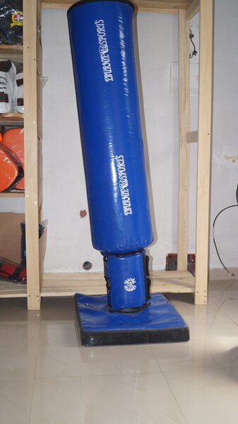 Sac de frappe autoportant