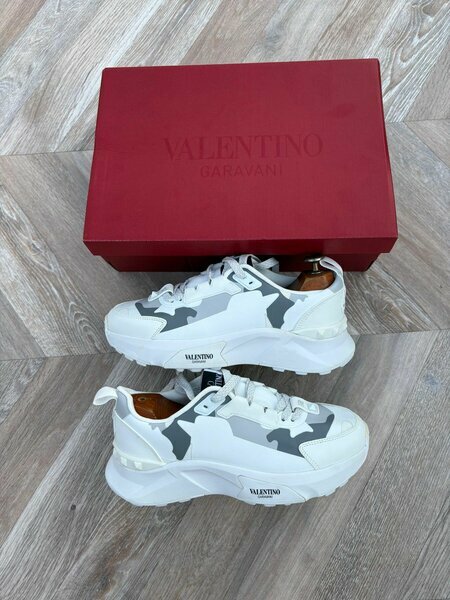 Sneakers Valentino blanches/grises - 40 & 44