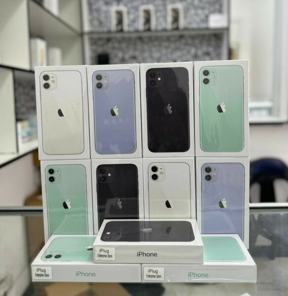 Brand New iphone 11 128 gb Uk product