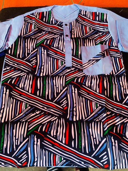 Chemises Africaines Élégantes