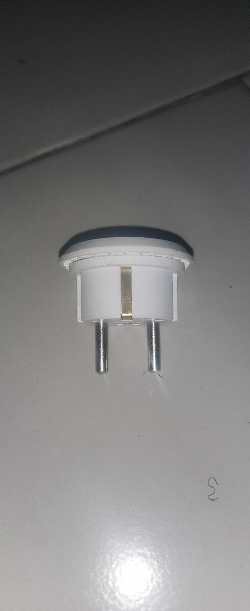 Adaptateur de Prise Universelle