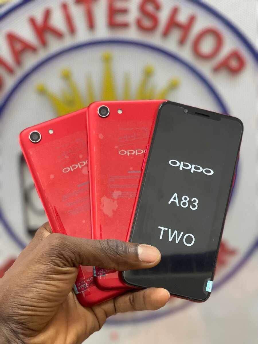 OPPO A83 (QUASI NEUF)