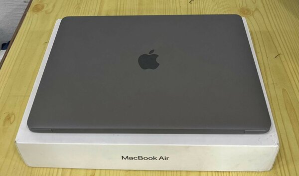 ✓MACBOOK AIR RETINA CORE I7 2020 ✓SSD 256GB*RAM 16GB  ✓PROCE