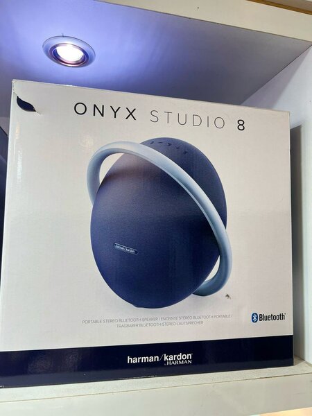 Onyx Studio 8 Premium Speaker