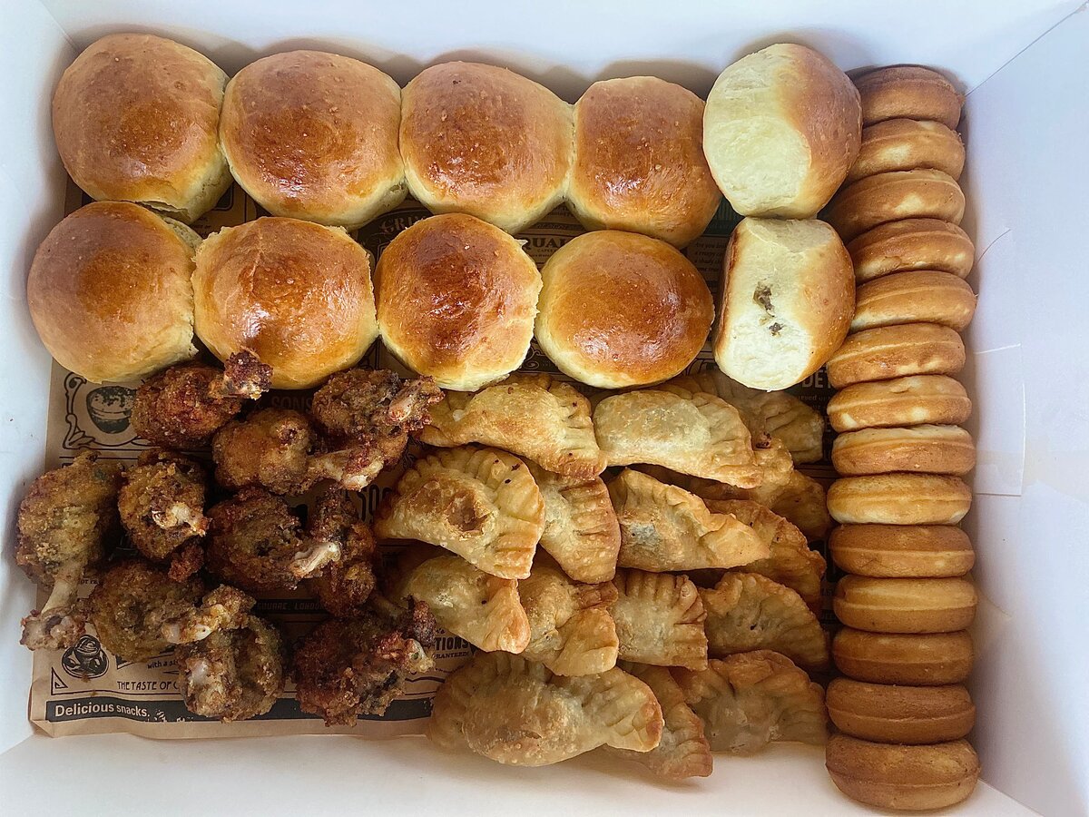 Assortiment de mini-pâtisseries