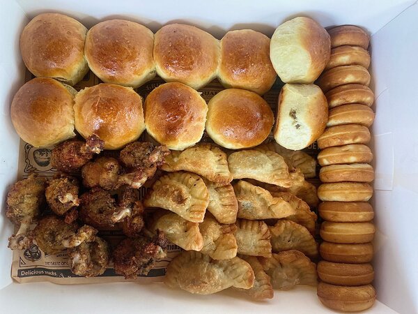 Assortiment de mini-pâtisseries