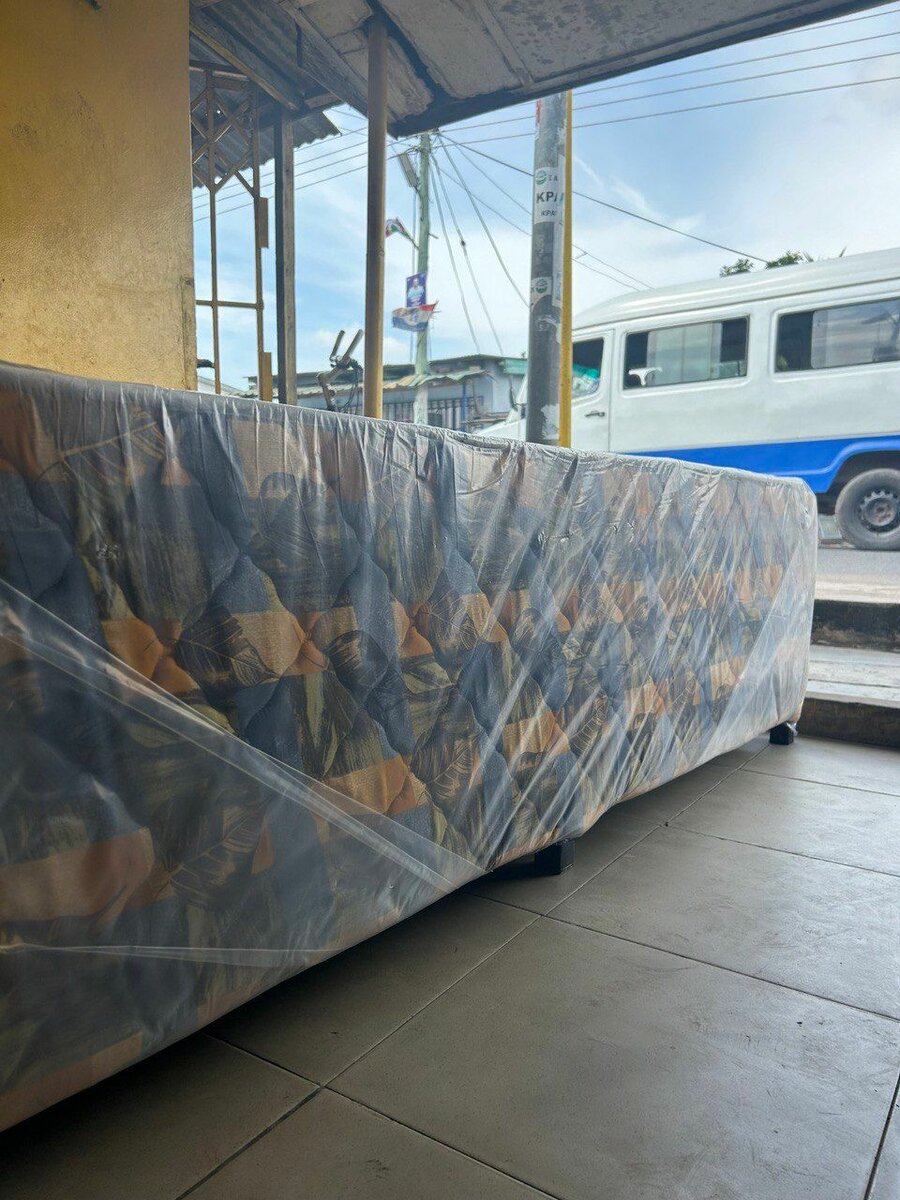 Adepa mattresses ( complete bed)