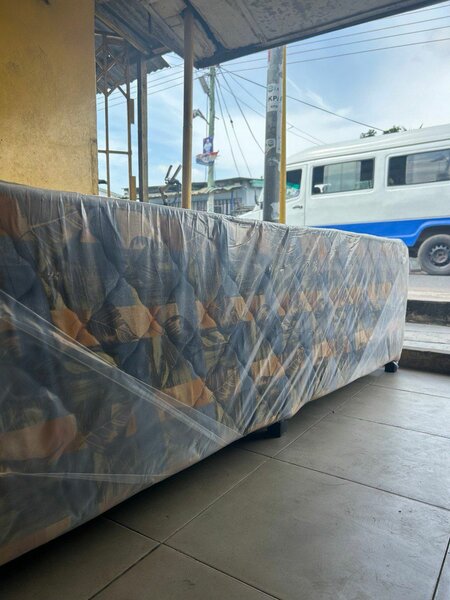 Adepa mattresses ( complete bed)