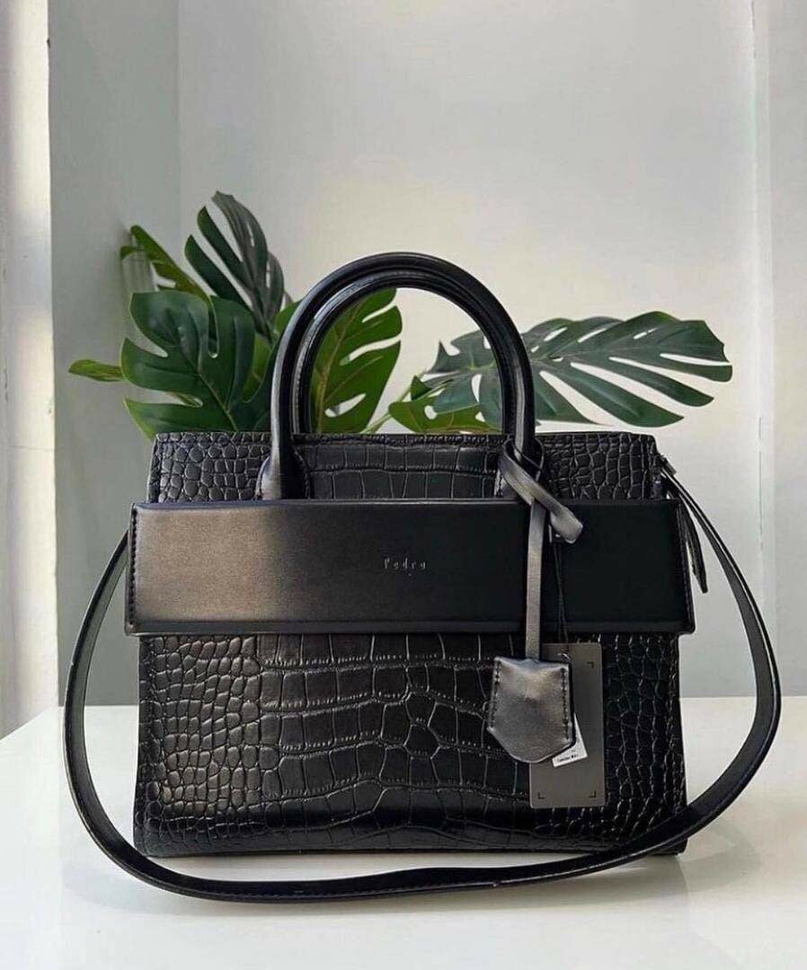 Quality bag for ladies