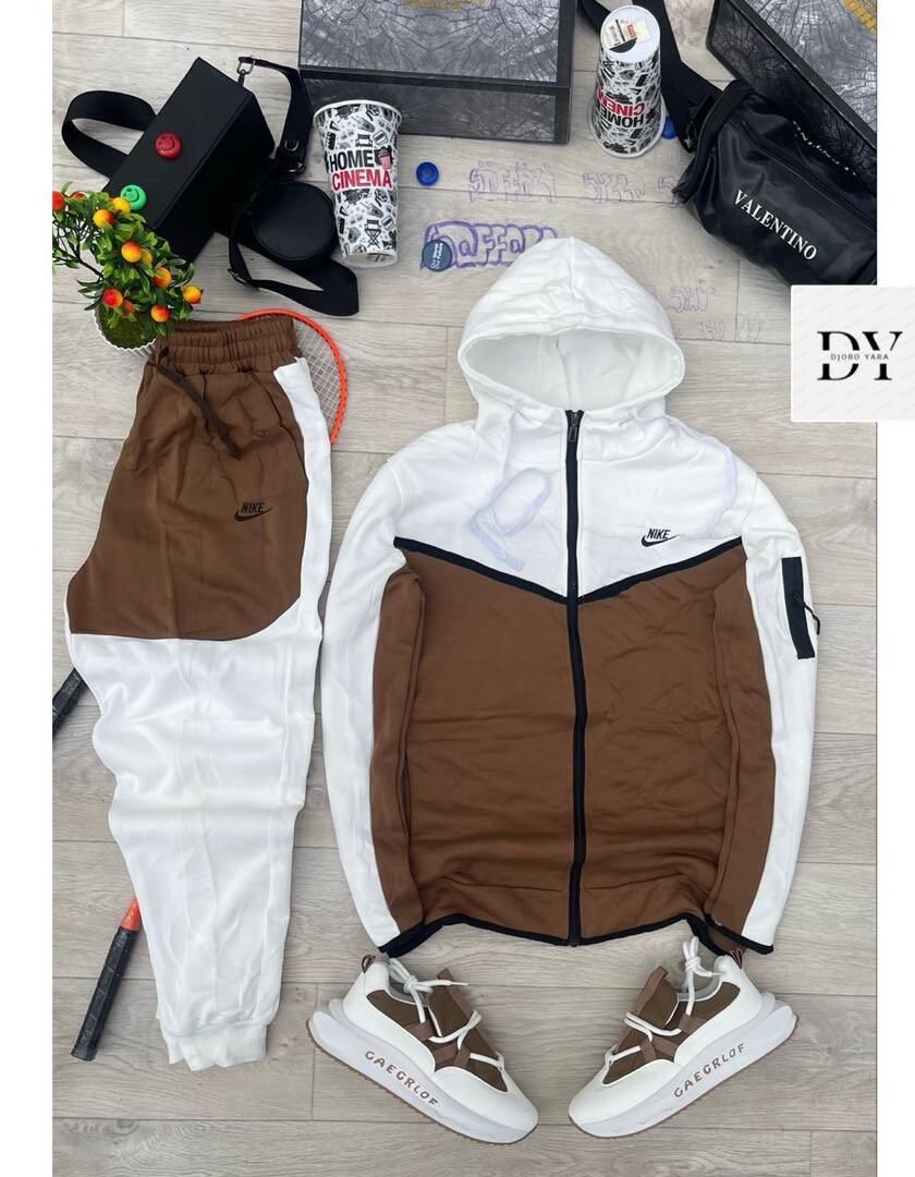 Ensemble de jogging Nike