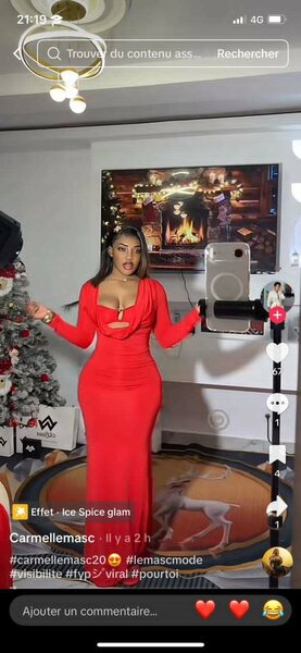 Robe rouge élégante soirée