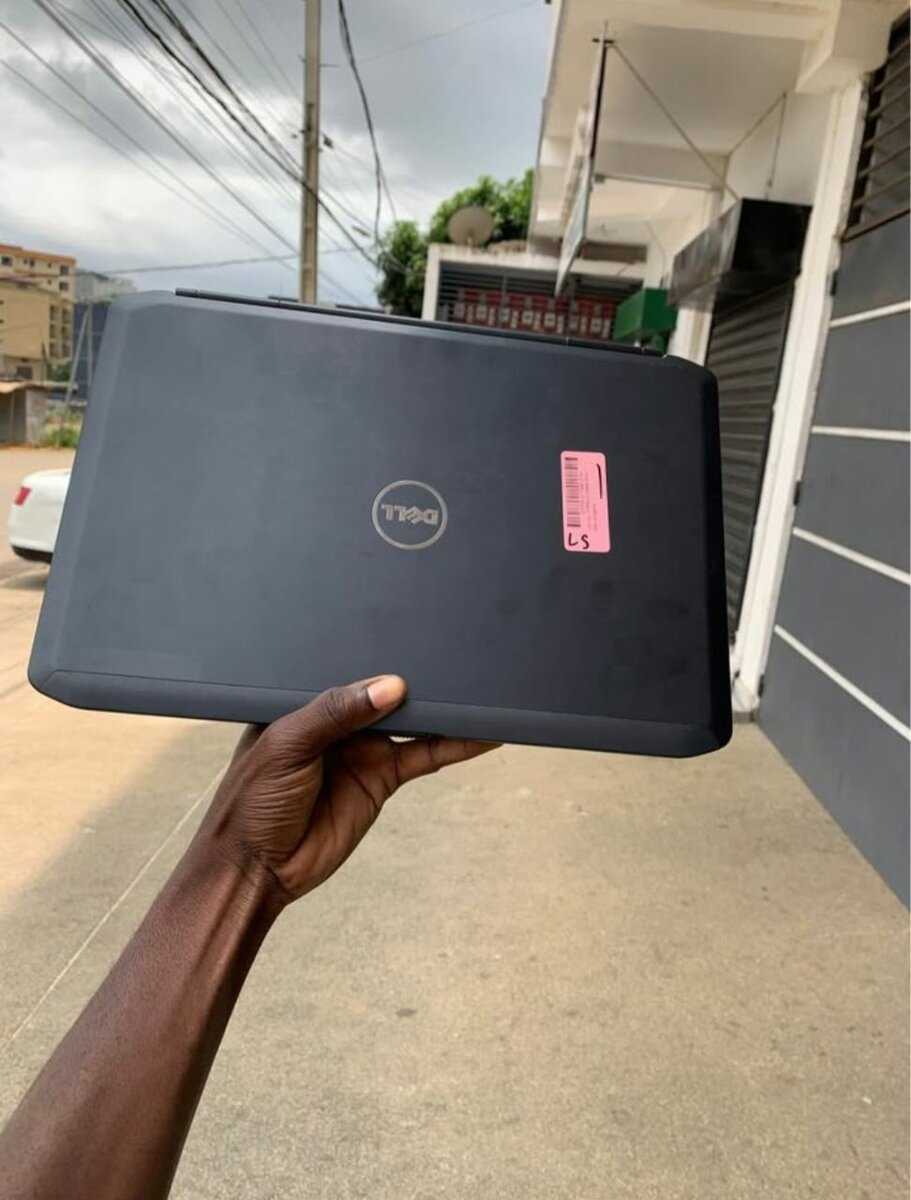 Pc DEL LATITUDE CORE I 5