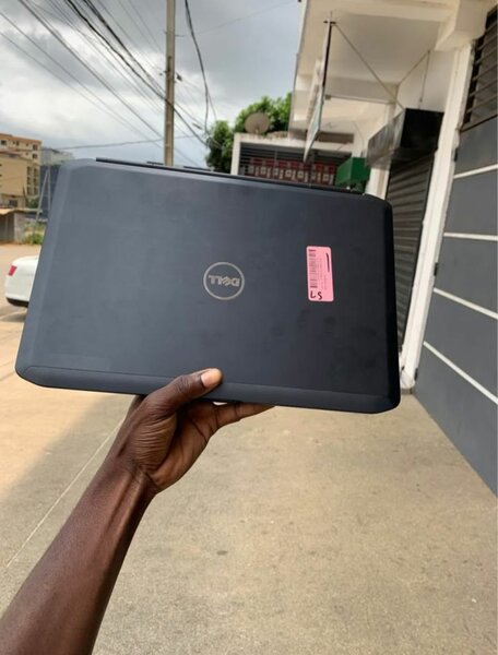 Pc DEL LATITUDE CORE I 5