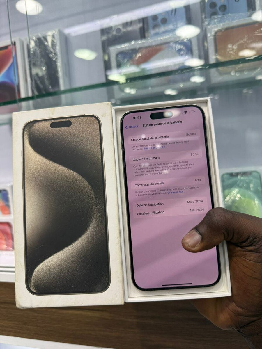 15promax 256g propre