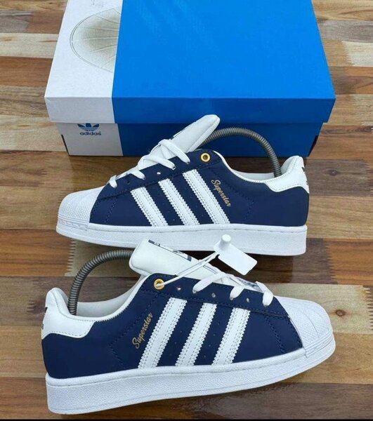 Chaussures Adidas Superstar pour homme et femme